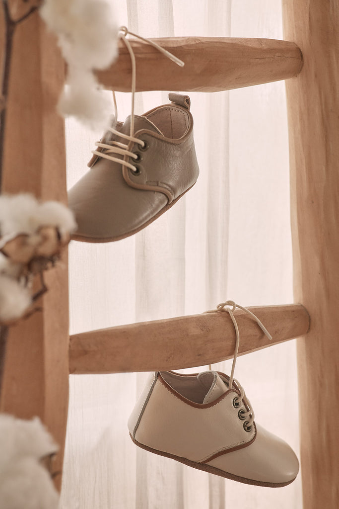 Children's leather deals shoes australia