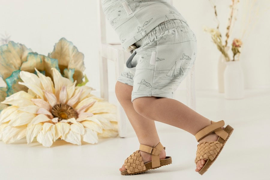 Baby girl sandals best sale size 2.5