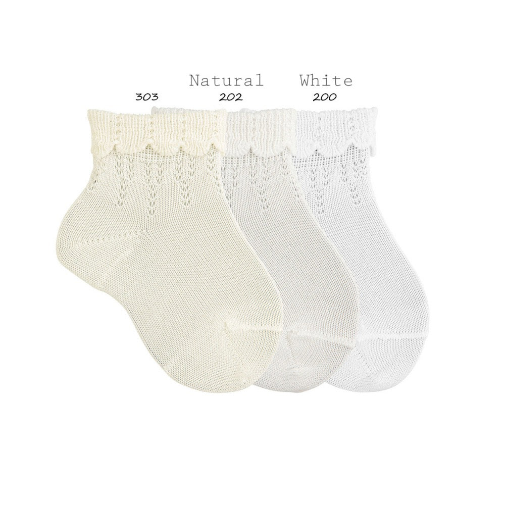Baby white hot sale ankle socks